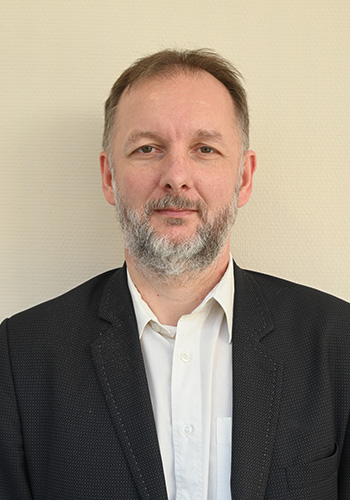 Dr. Gombos Péter profilkép